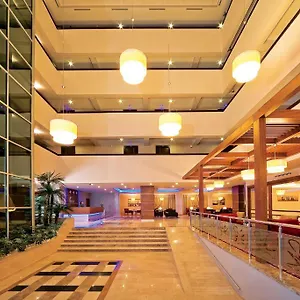 Mom 4* İzmir